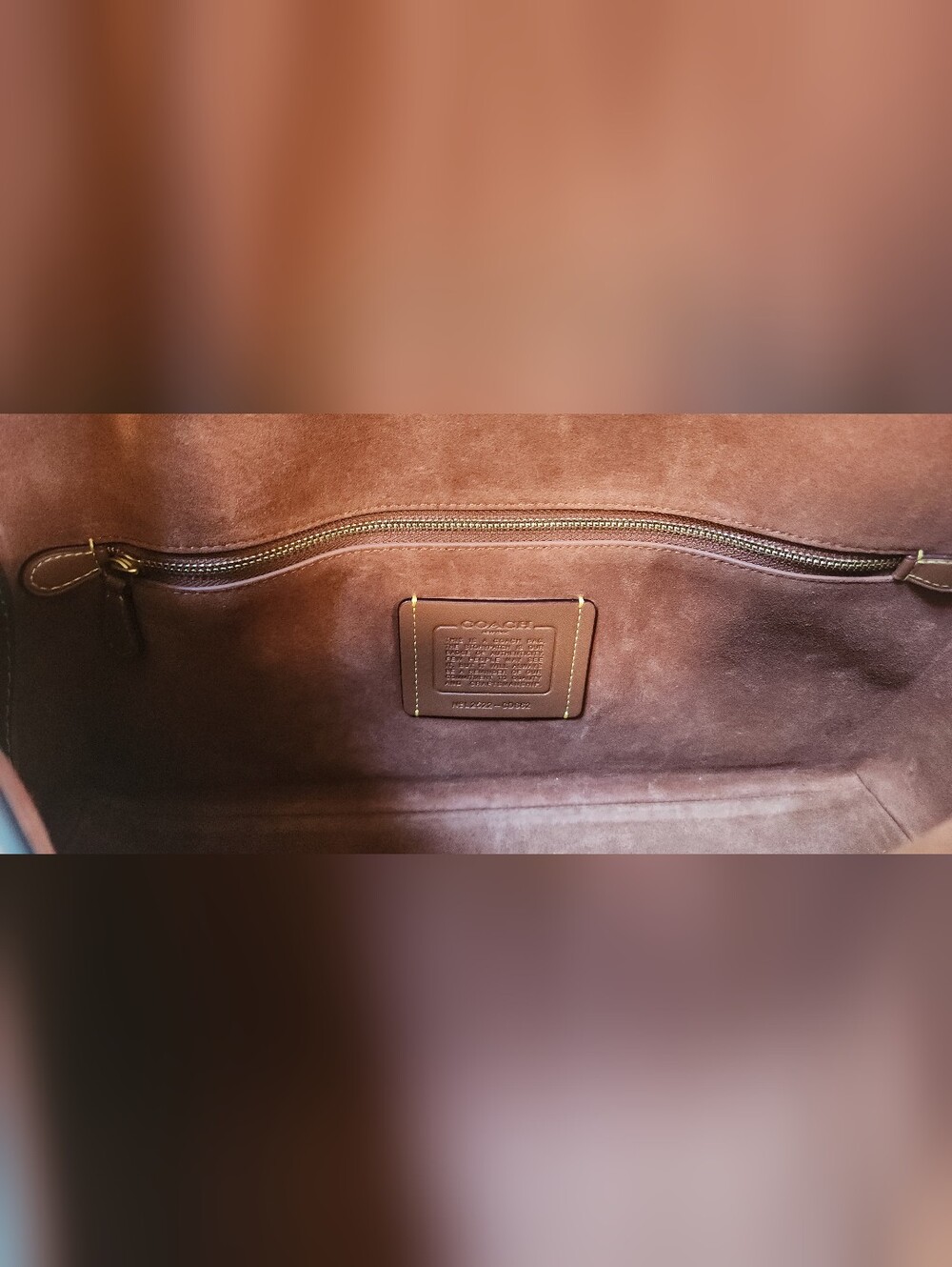 Coach Chelsea 36 Maple/Brass - Picture 16 of 16